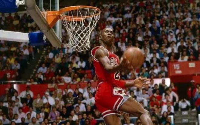 意外成為六 意外成為六